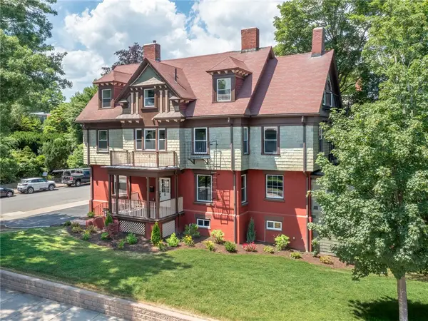 166 Waterman Street, Providence, RI 02906