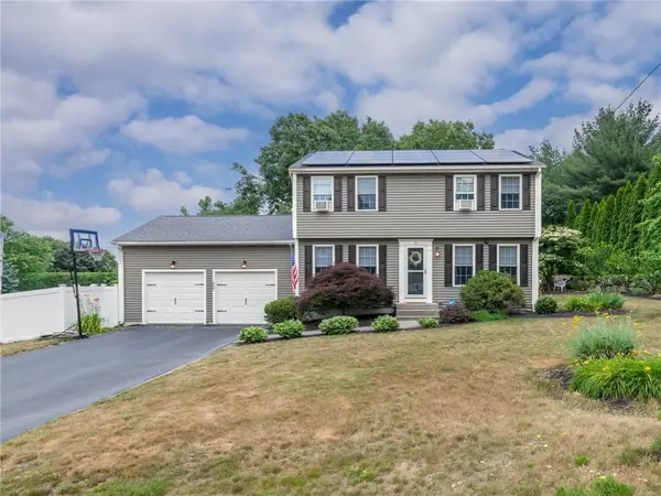 2 Brookfield Road, Coventry, RI 02816