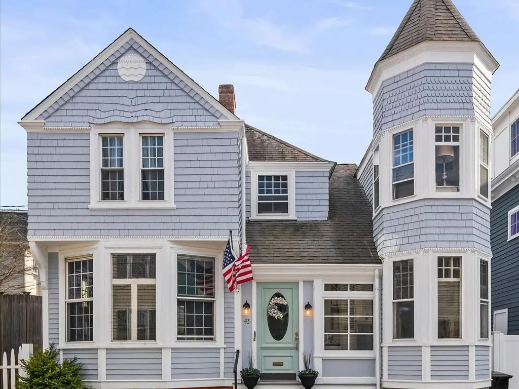 43 Howard Street, Newport, RI 02840 - #1