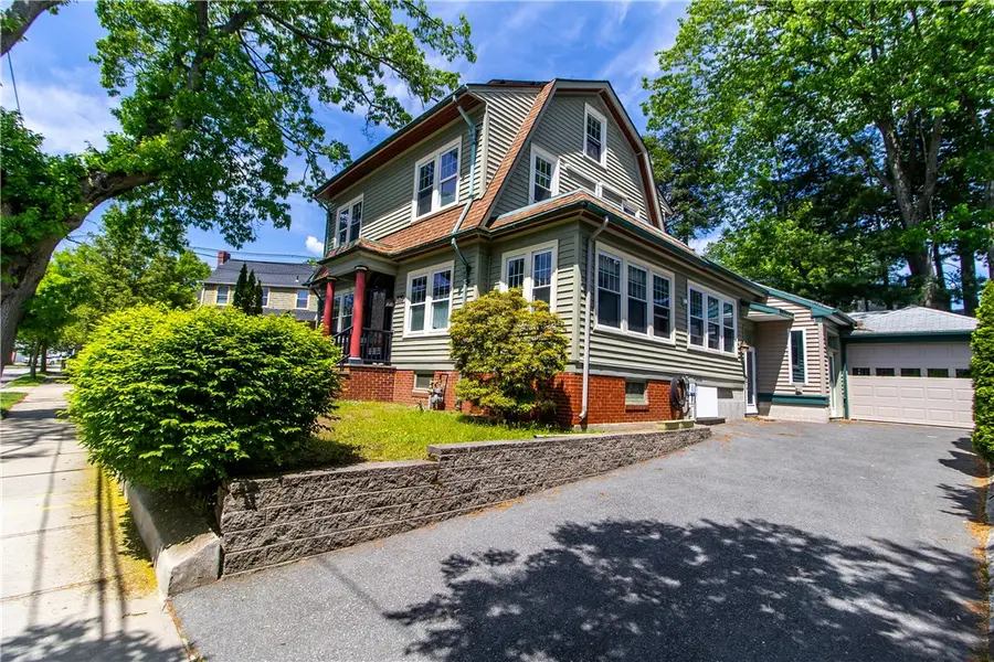 451 River Avenue, Providence, RI 02908 - #2