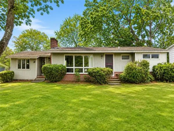 119 Cushing Road, Warwick, RI 02888