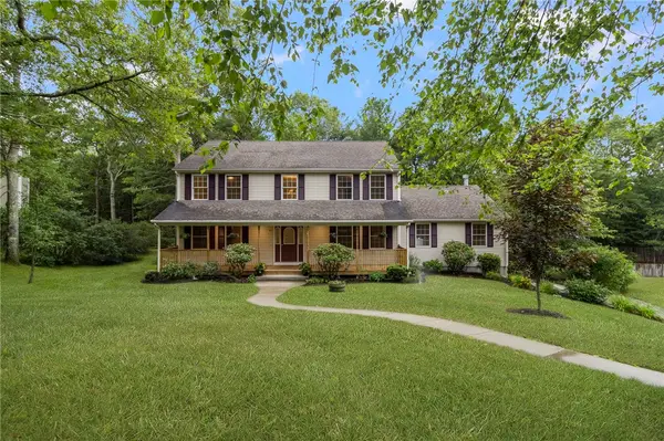 61 Moraine Court, South Kingstown, RI 02879