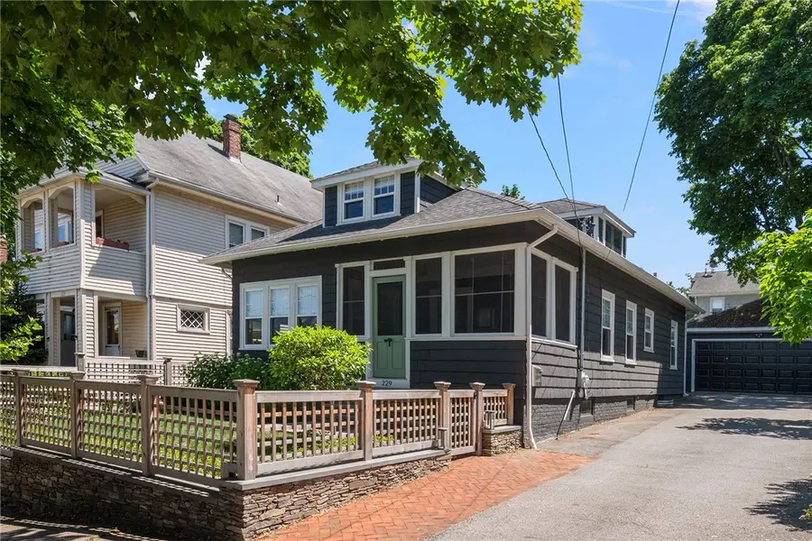 229 6th Street, Providence, RI 02906 - #3