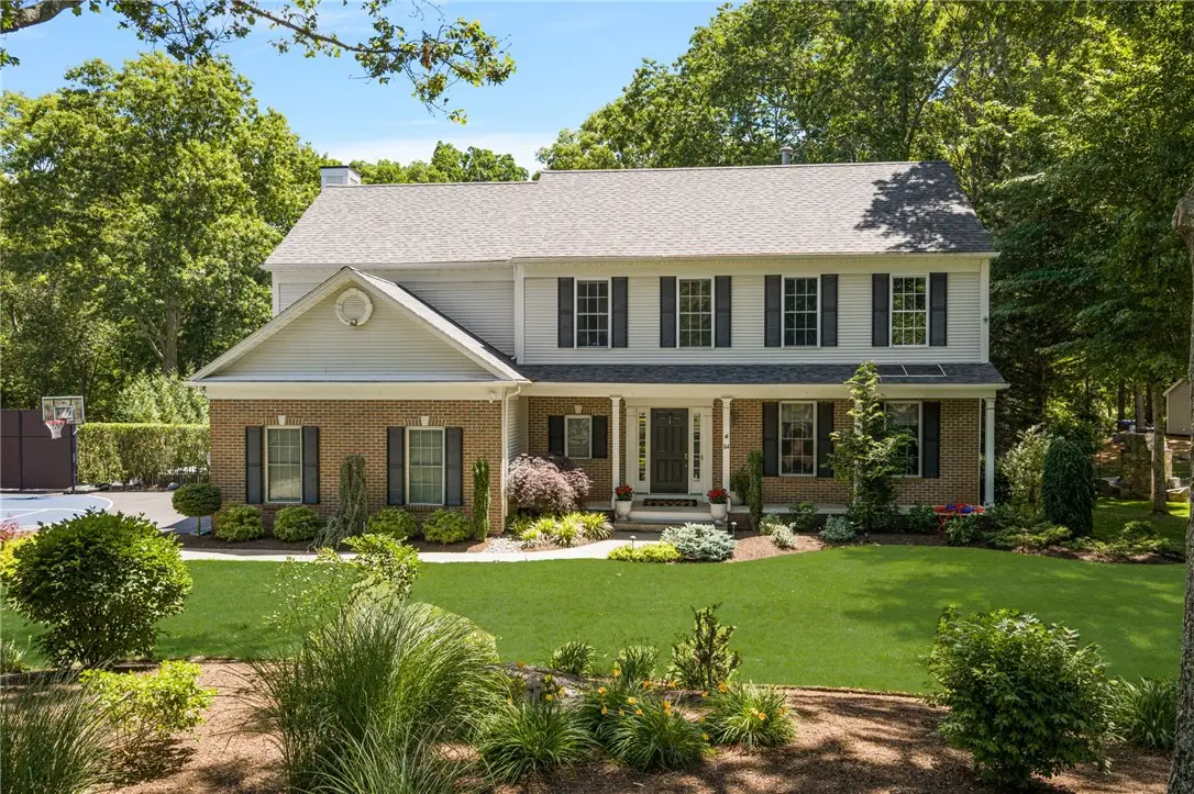 64 Fieldstone Lane, Saunderstown, RI 02874 - #1