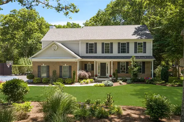 64 Fieldstone Lane, North Kingstown, RI 02874