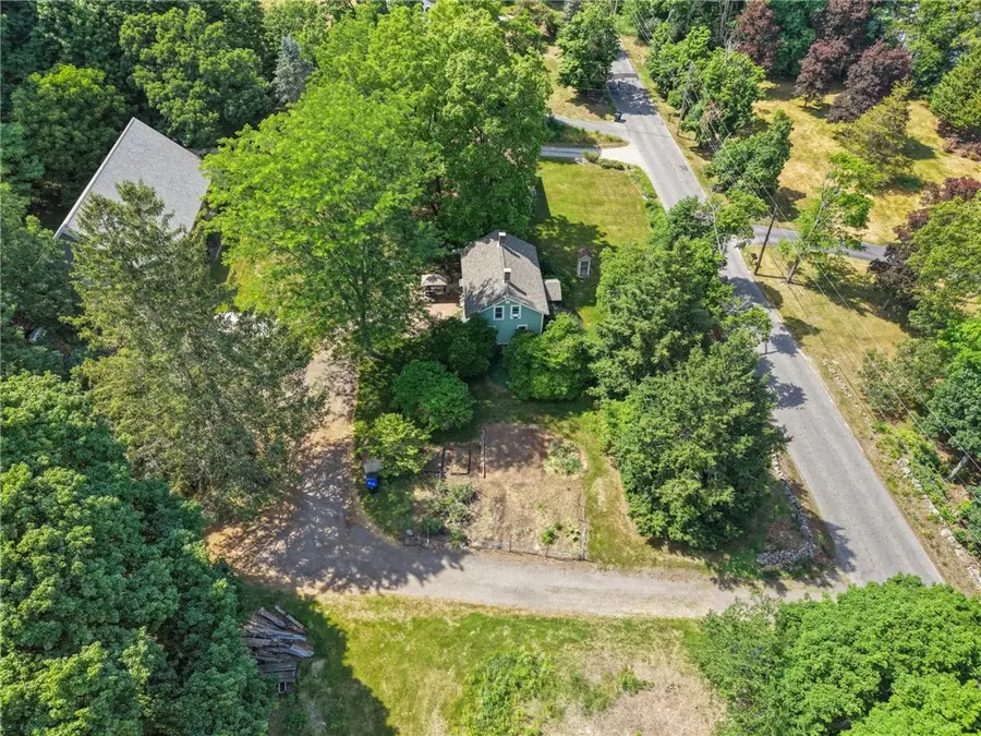 362 Abbott Run Valley Road, Cumberland, RI 02864 - #2