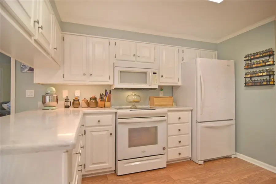 291 Leisure Drive, South Kingstown, RI 02879 - #3