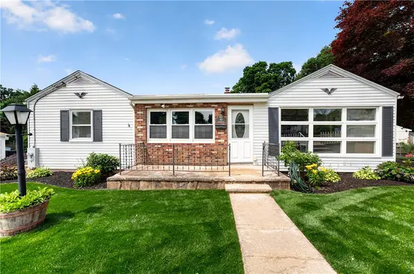 40 Cleveland Street, West Warwick, RI 02893