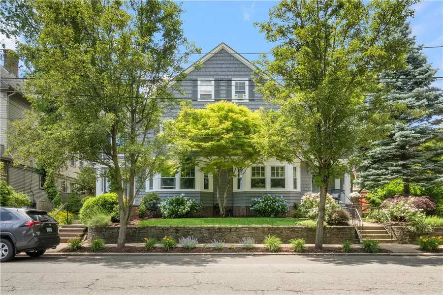 160 Taber Avenue, Providence, RI 02906 - #2