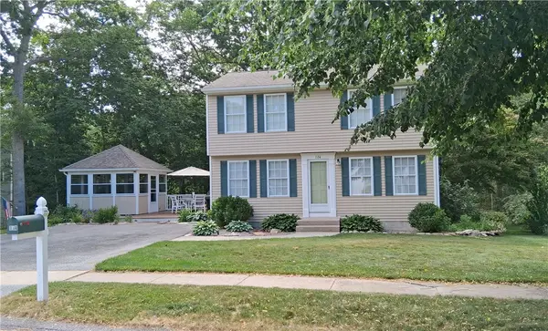 104 Peaked Rock Road, South Kingstown, RI 02879