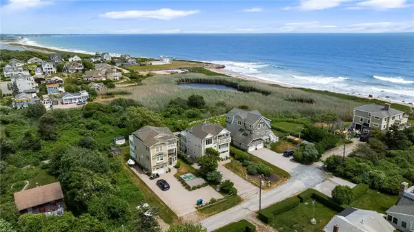 7 Rosebriar Avenue, South Kingstown, RI 02879