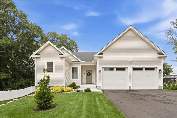 124 Oak Street, South Kingstown, RI 02879