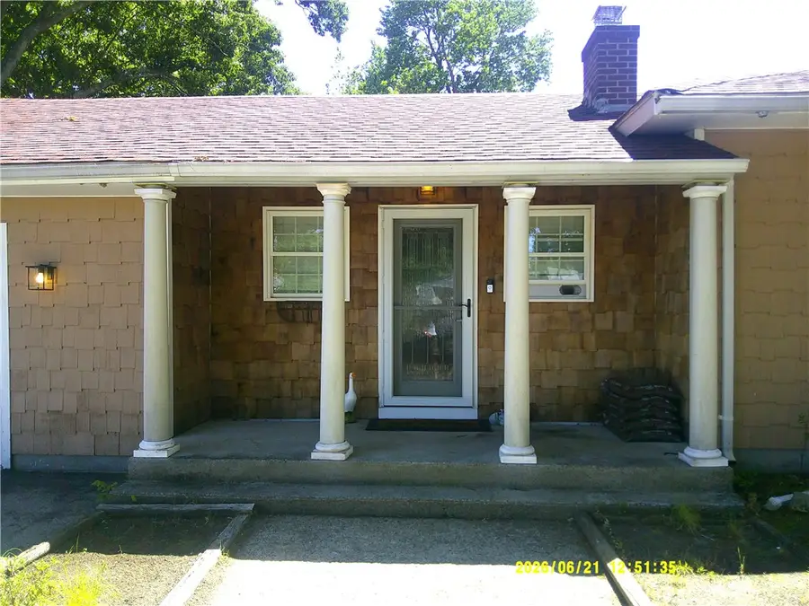 262 Pequot Avenue, Warwick, RI 02889 - #3