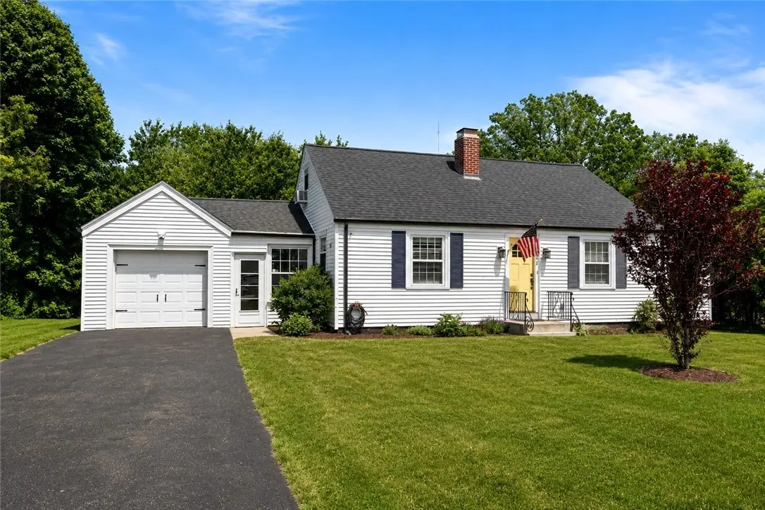 1472 Wampanoag Trail, Riverside, RI 02915 - #1