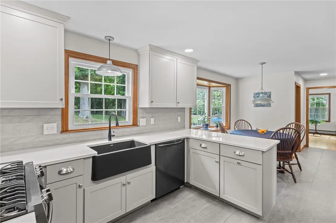 157 Tara Lane, Woonsocket, RI 02895 - #1
