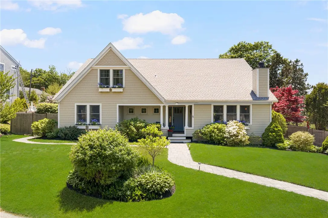 5 Maloney Lane, Middletown, RI 02842 - #1