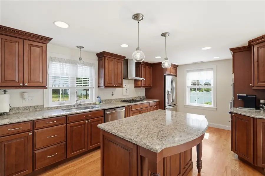 336 Dover Avenue, East Providence, RI 02914 - #3