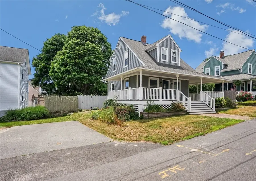 34 Chapin Avenue, Warwick, RI 02889 - #3
