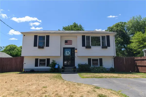 270 N Country Club Drive, Warwick, RI 02888