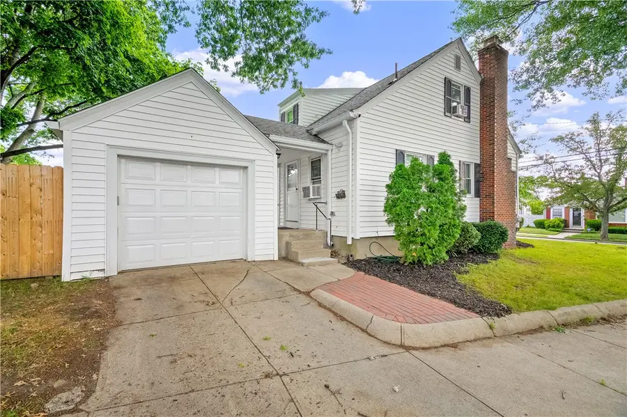 393 Sharon Street, Providence, RI 02908 - #3
