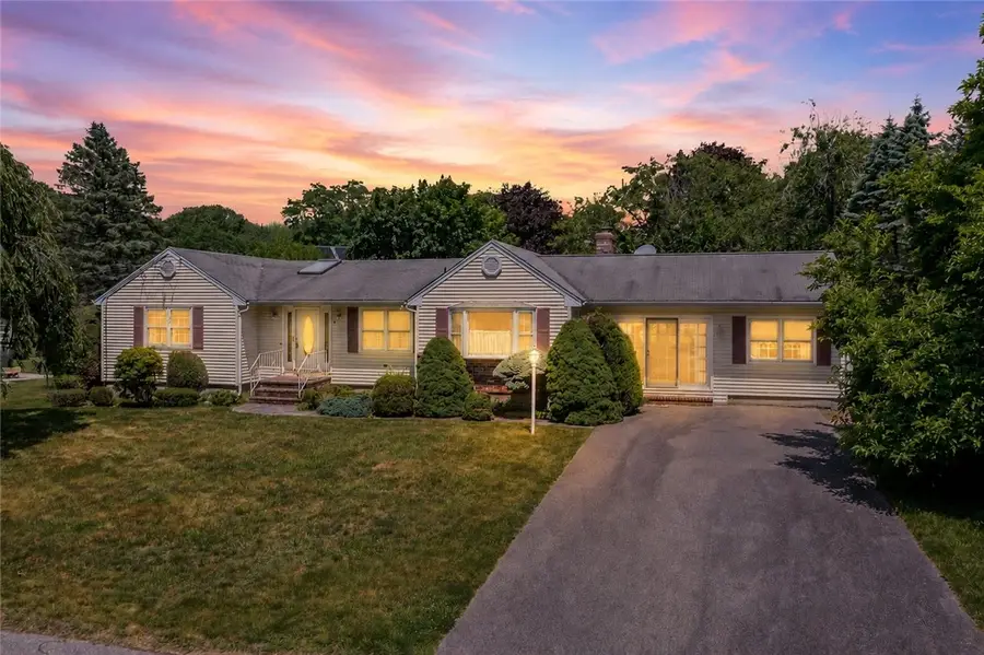 9 Apache Lane, Cumberland, RI 02864 - #3