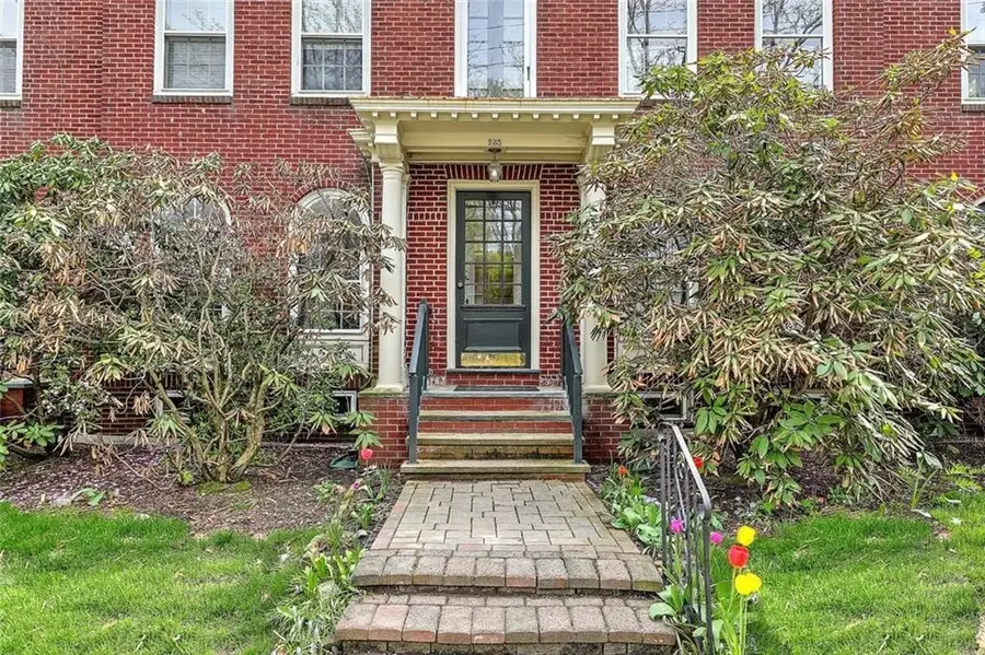 231 Doyle Avenue #3R, Providence, RI 02906 - #2