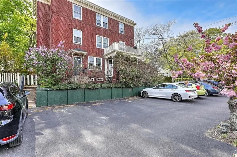 231 Doyle Avenue #3R, Providence, RI 02906 - #3