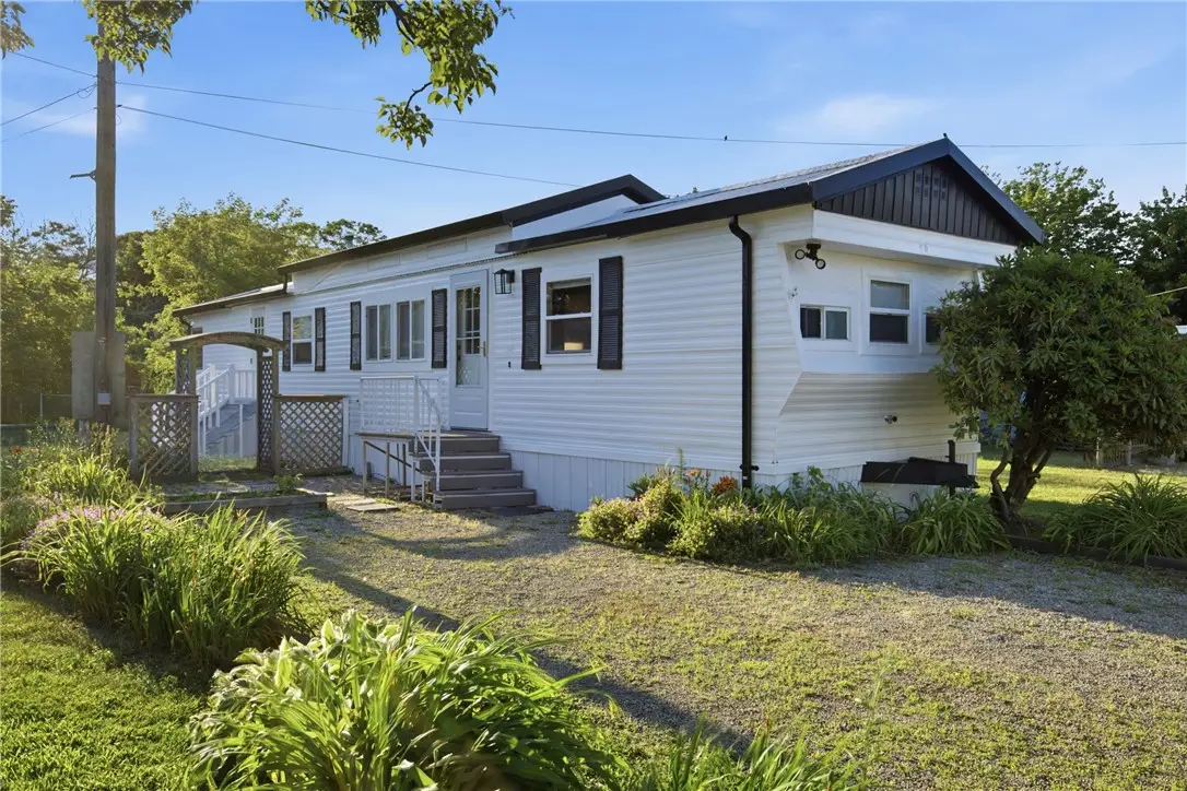 48 Mason Avenue, Portsmouth, RI 02871 - #1