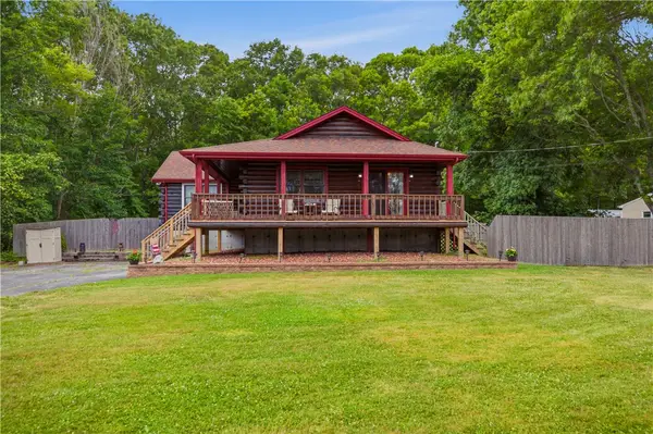 219 Pelletier Lane, Tiverton, RI 02878