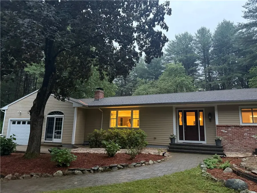 3720 Division Road, East Greenwich, RI 02818 - #2