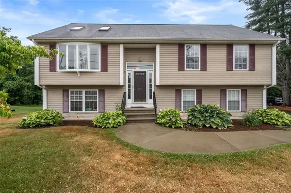 2372 Diamond Hill Road, Cumberland, RI 02864