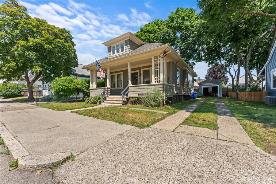 61 Nathanael Avenue, Pawtucket, RI 02860 - #3