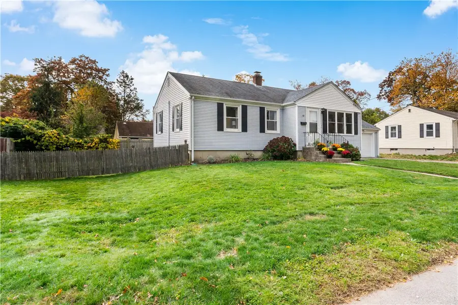 52 Merle Street, Warwick, RI 02889 - #3
