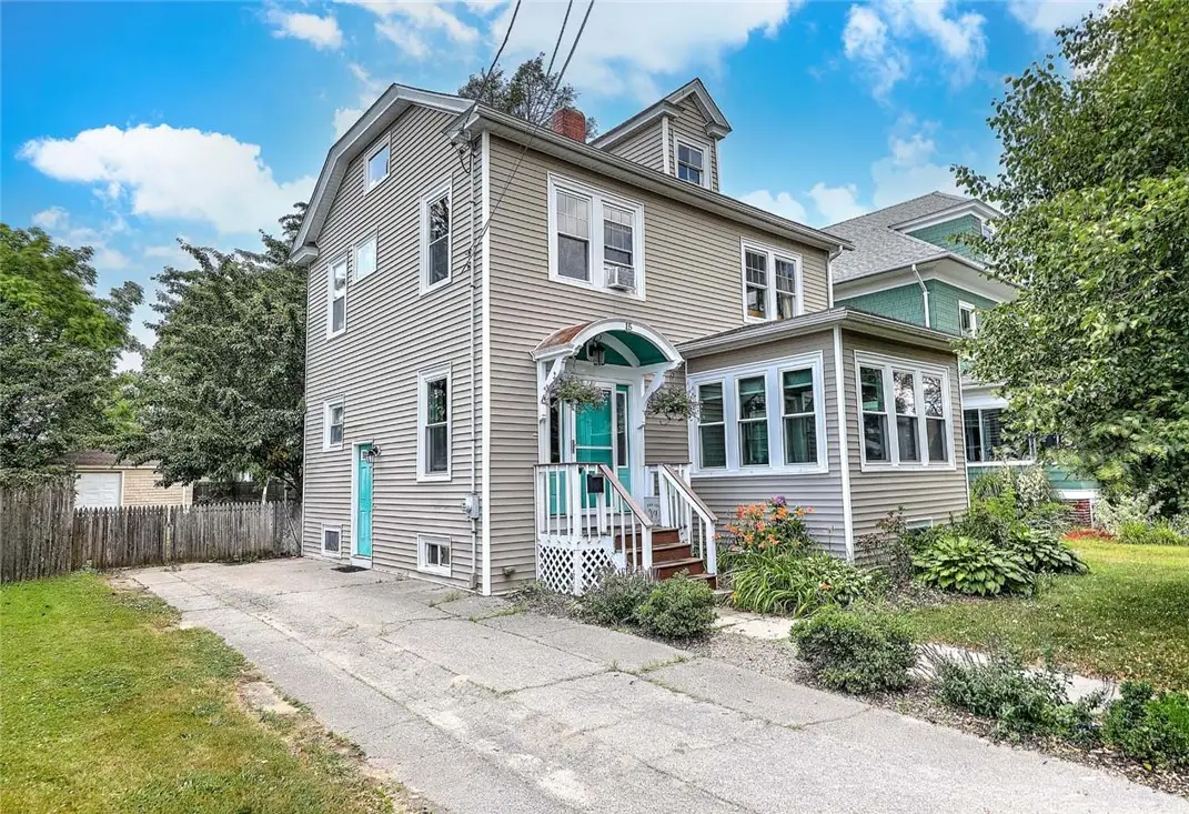 15 Bow Street, Cranston, RI 02905 - #1
