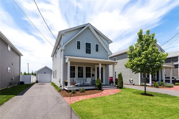 161 Graystone Street, Warwick, RI 02886