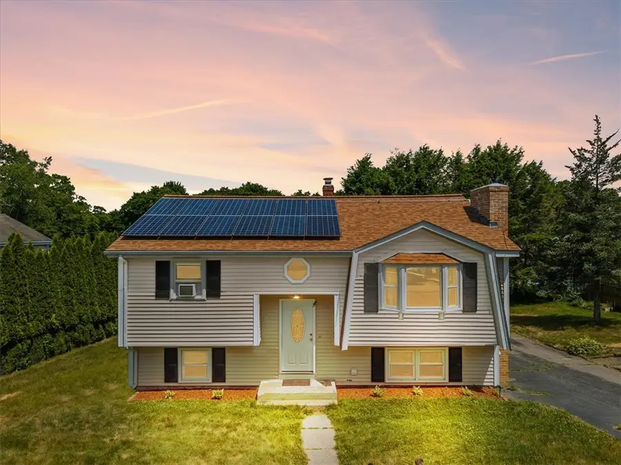 38 County Street, Blackstone, MA 01504 - #2