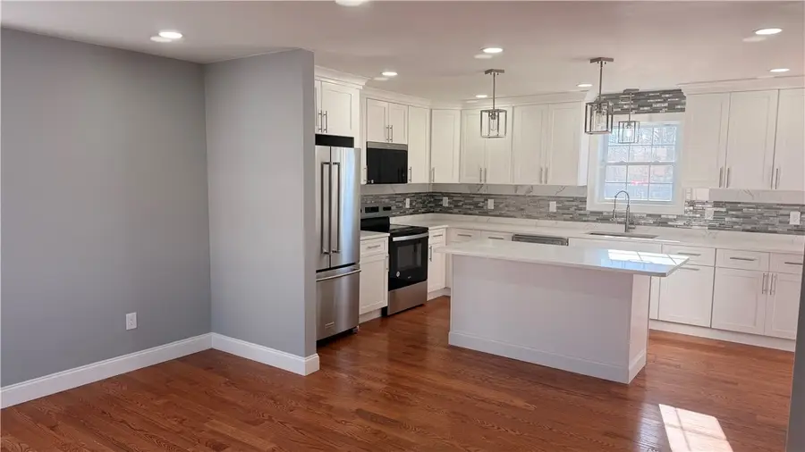 35 Hurley Avenue, Pawtucket, RI 02860 - #3