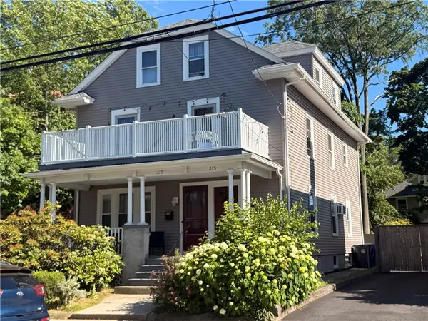 215 Rochambeau Avenue, Providence, RI 02906