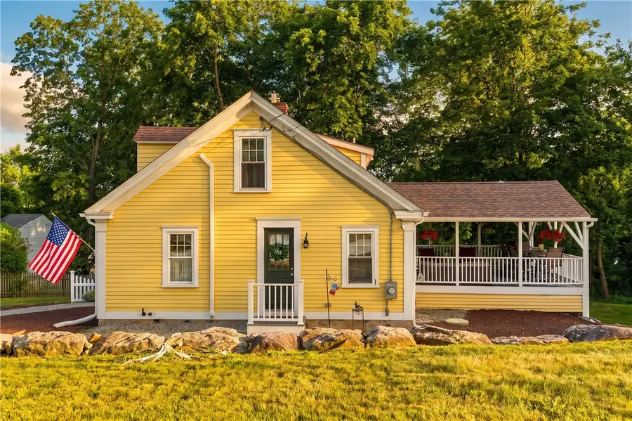 44 Old Great Road, North Smithfield, RI 02896 - #3