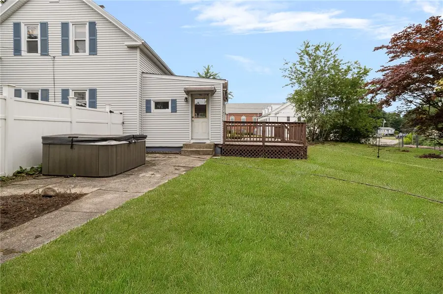 785 Main Avenue, Warwick, RI 02886 - #2