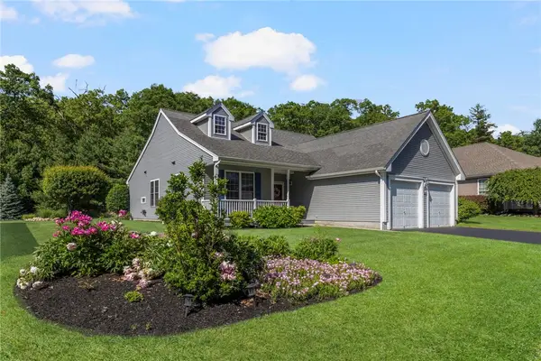 20 Rimwood Drive, Smithfield, RI 02917