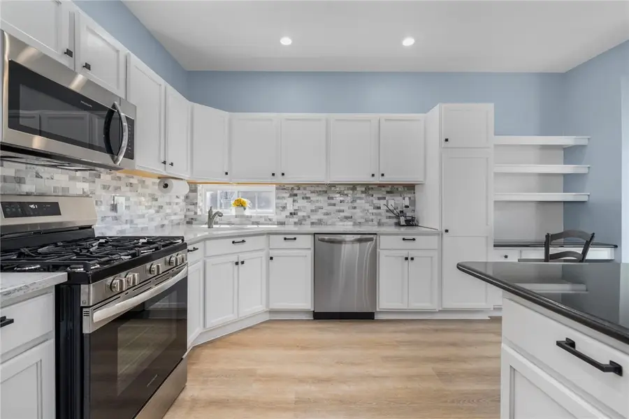 20 Rimwood Drive, Smithfield, RI 02917 - #3