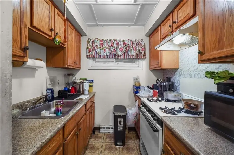 5 Nickerson Street, Pawtucket, RI 02860 - #3