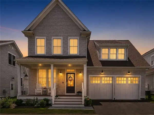 8 Lookout Lane, Portsmouth, RI 02871