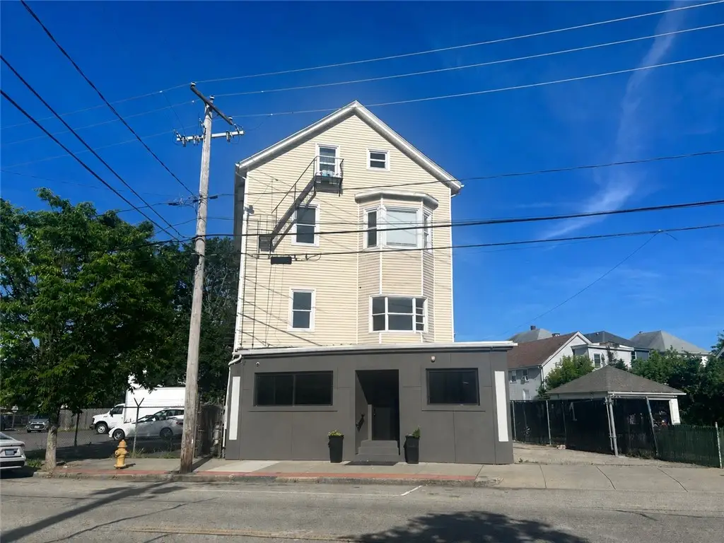 605 Broadway, Pawtucket, RI 02860 - #1