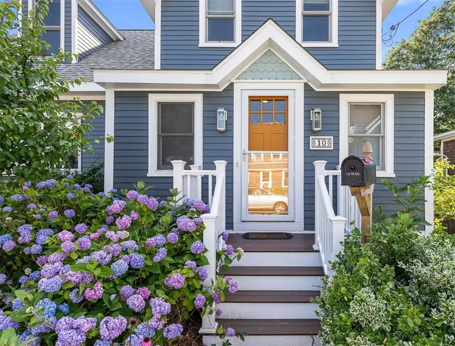10 Blanding Avenue, Barrington, RI 02806 - #2