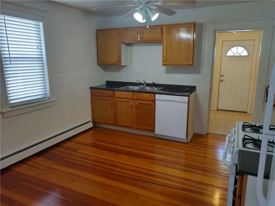 1564 Main Street, West Warwick, RI 02893 - #3