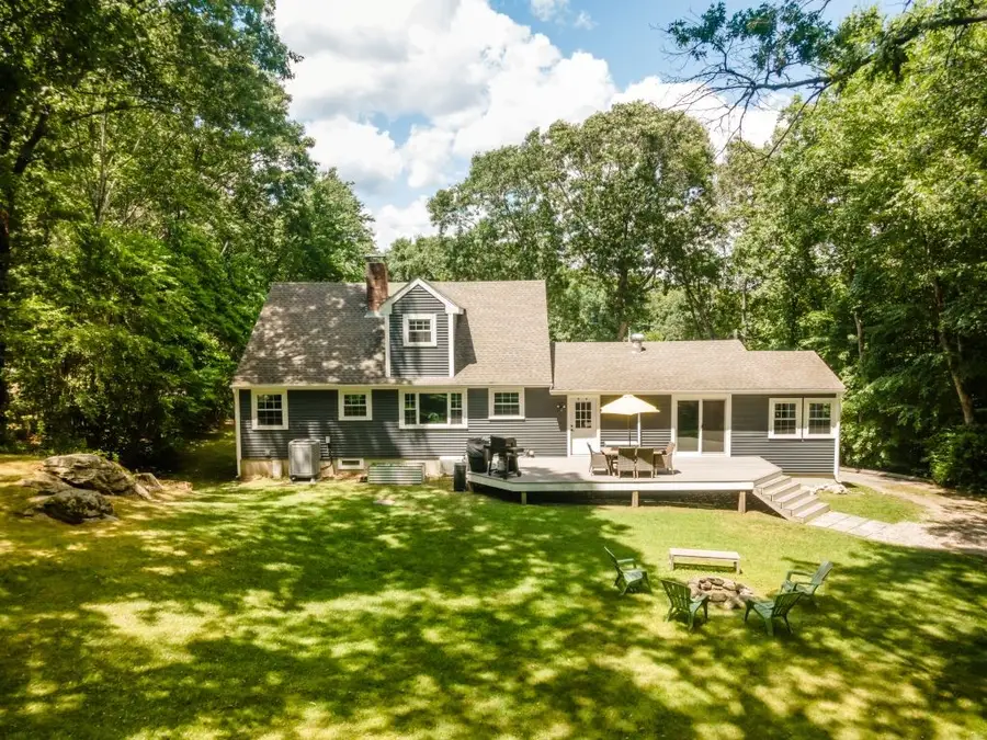 25 Hickory Lane, Westerly, RI 02891 - #3