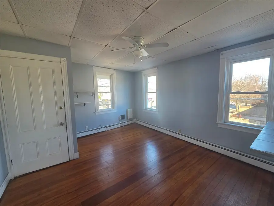 2 Gansett Avenue, Cranston, RI 02920 - #3