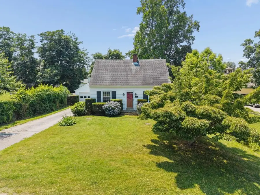 83 South Avenue, Tiverton, RI 02878 - #2
